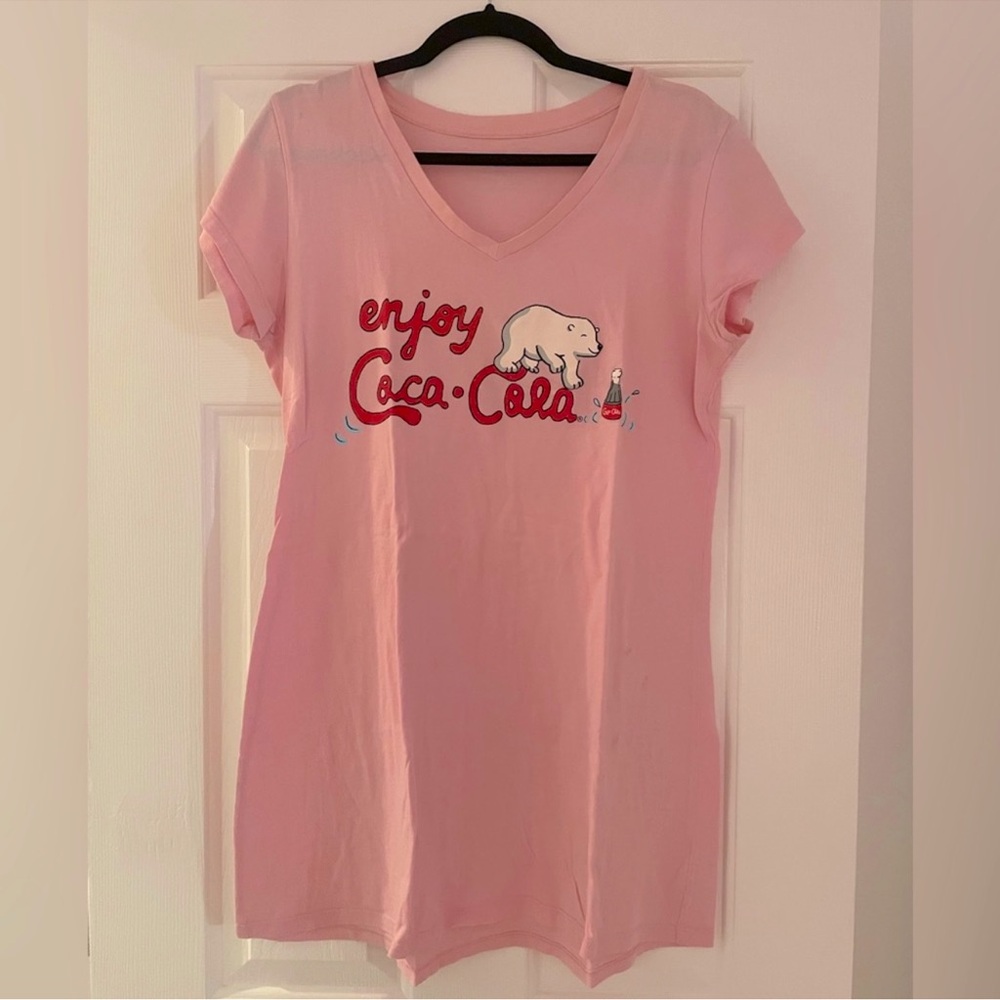 Bundle of TWO nightgowns - Coca Cola bear & feather design - L - Picture 2 of 9